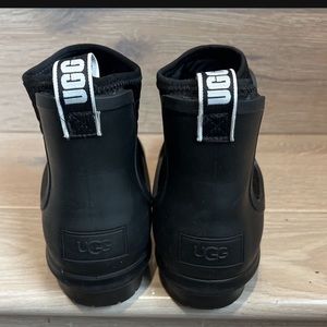 Women’s Ugg rain boots 7